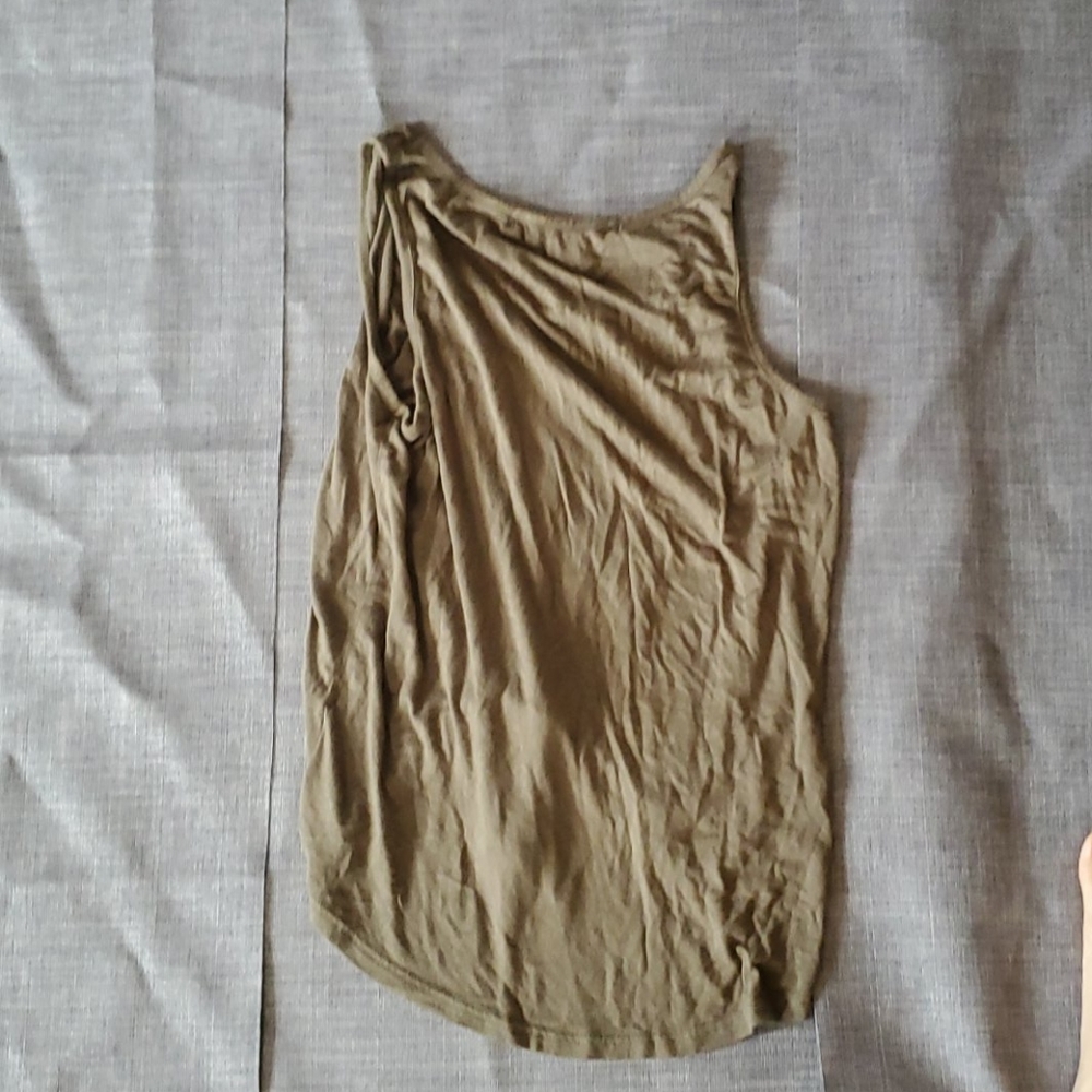 Tank top - Picture 2 of 2